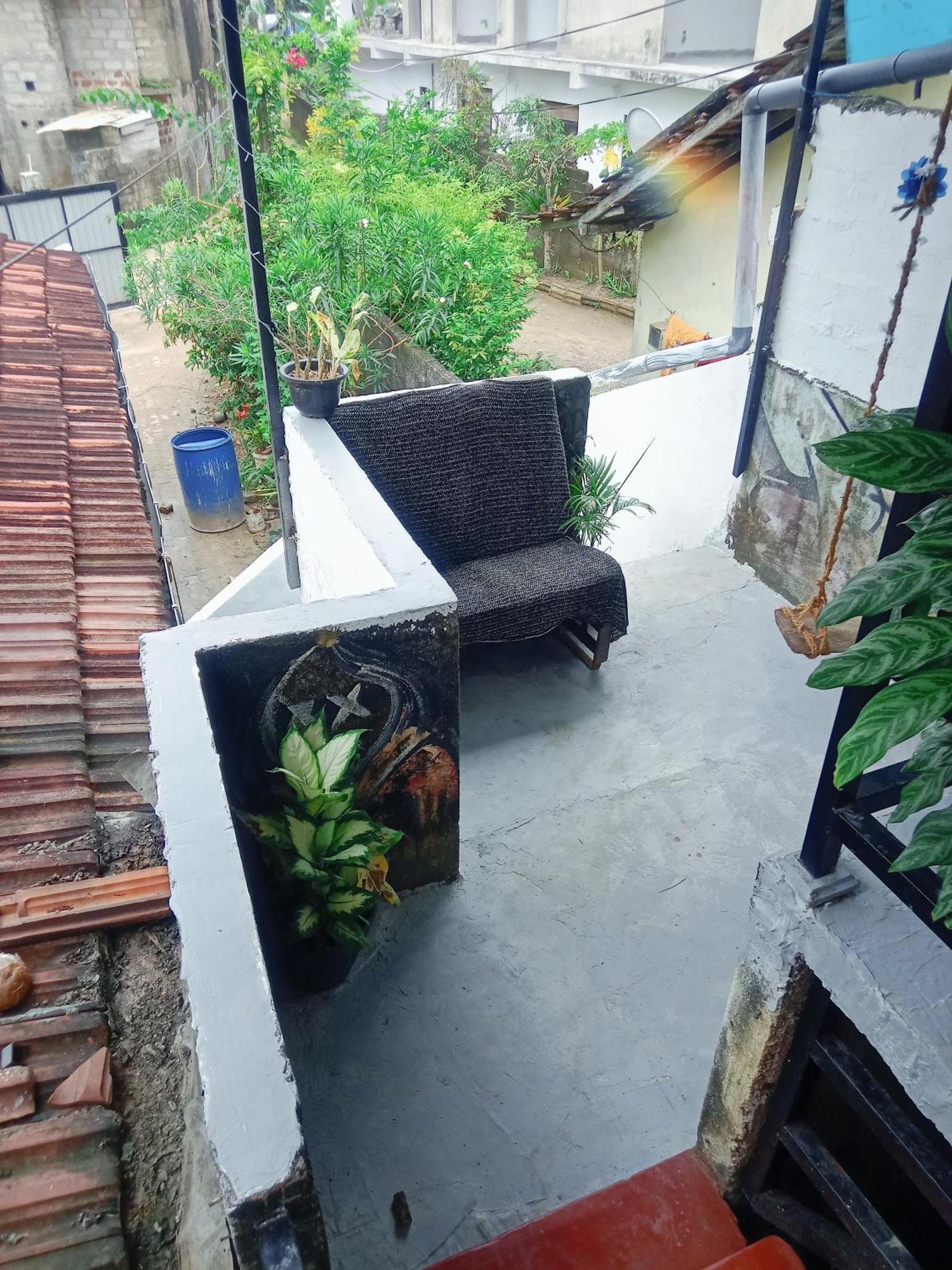 Sandaru Surffing Inn Weligama Exterior foto
